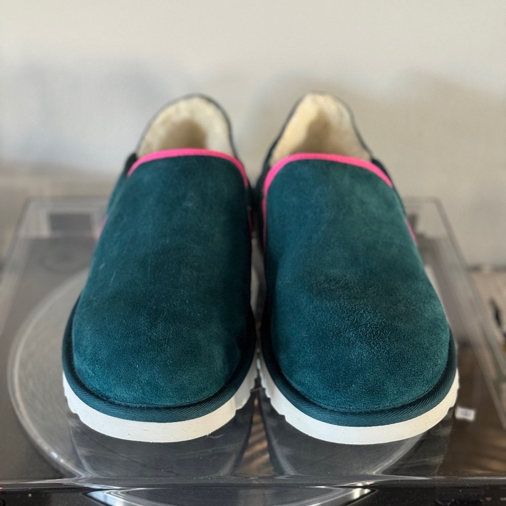 Men’s UGG Kenton Slippers Size 12